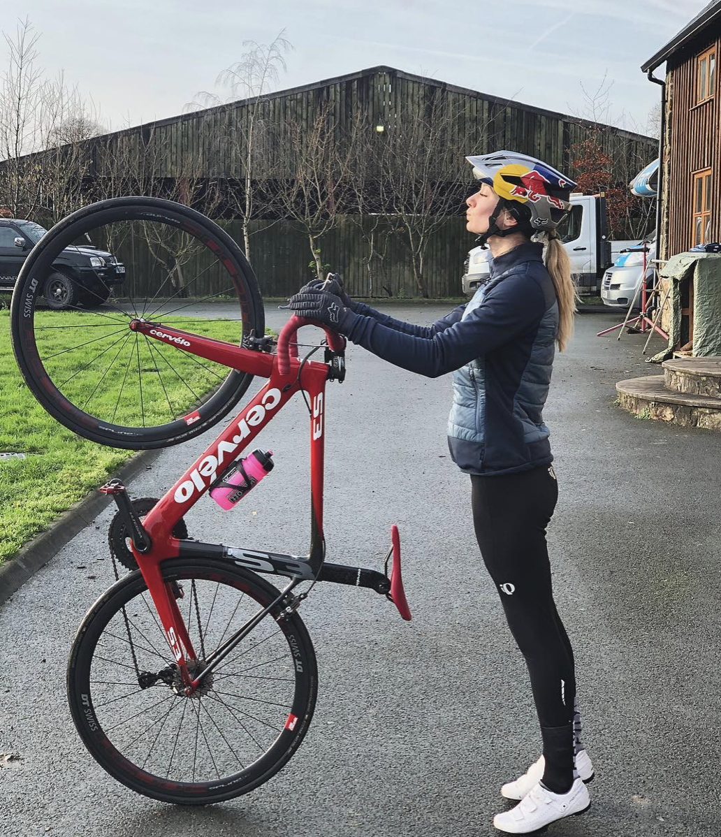 cycling girl instagram