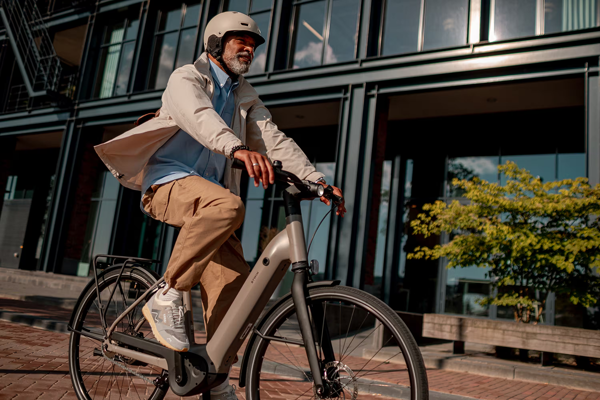 Faster Onboarding and 100% Fleet Protection: How Laka Powers European Bike Leasing